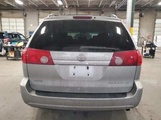 2008 Toyota Sienna CE