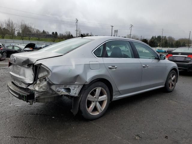 2013 Volkswagen Passat SE