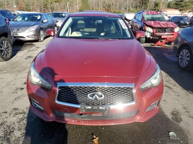 2016 Infiniti Q50 Premium