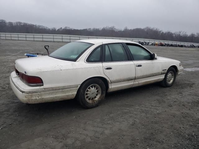 1995 Ford Crown Victoria LX