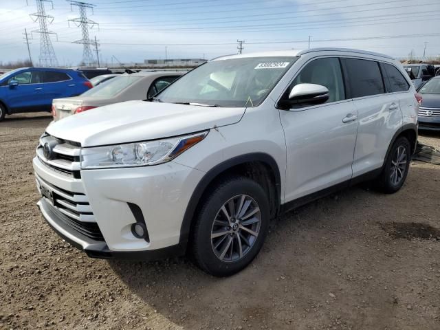 2019 Toyota Highlander SE