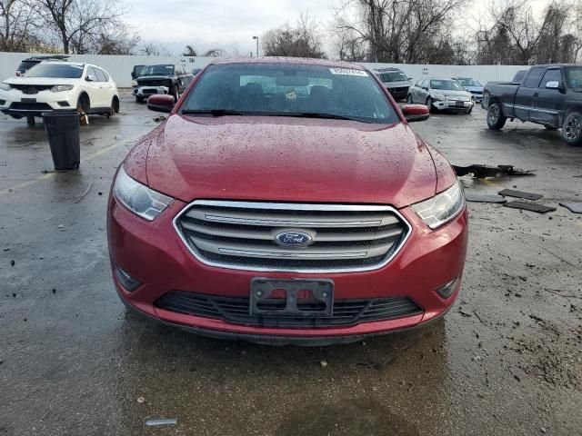 2016 Ford Taurus SEL