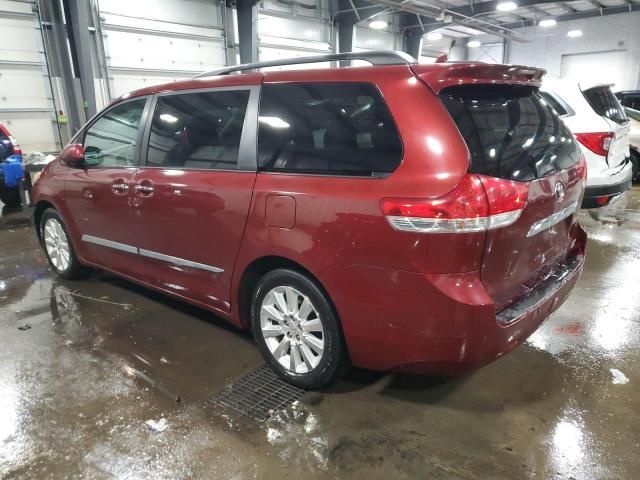 2011 Toyota Sienna XLE