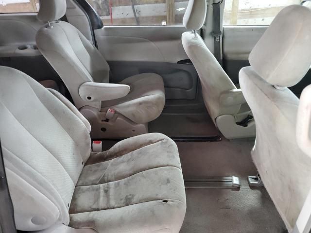 2011 Toyota Sienna Base