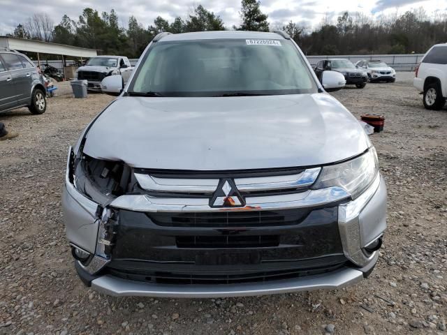 2016 Mitsubishi Outlander SE