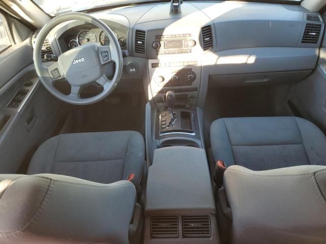 2007 Jeep Grand Cherokee Laredo