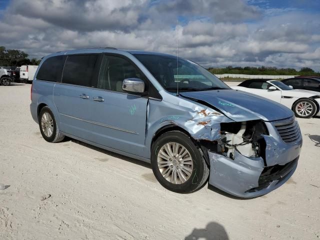 2013 Chrysler Town & Country Limited