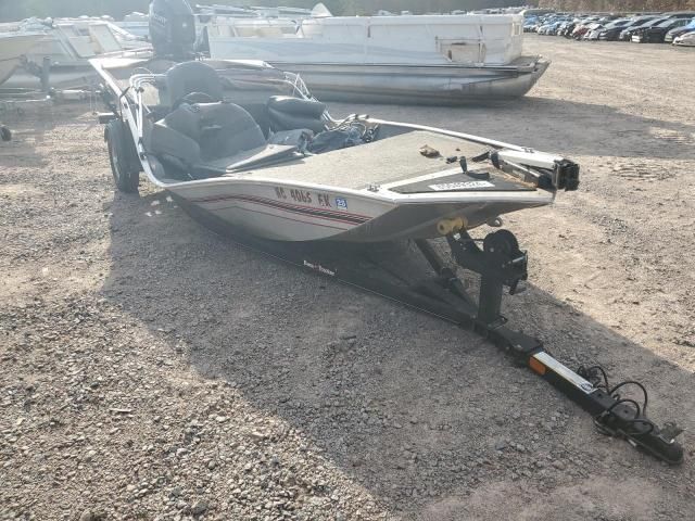 2019 Tracker Boat