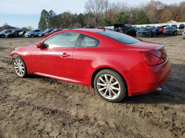 2011 Infiniti G37