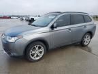 2015 Mitsubishi Outlander SE