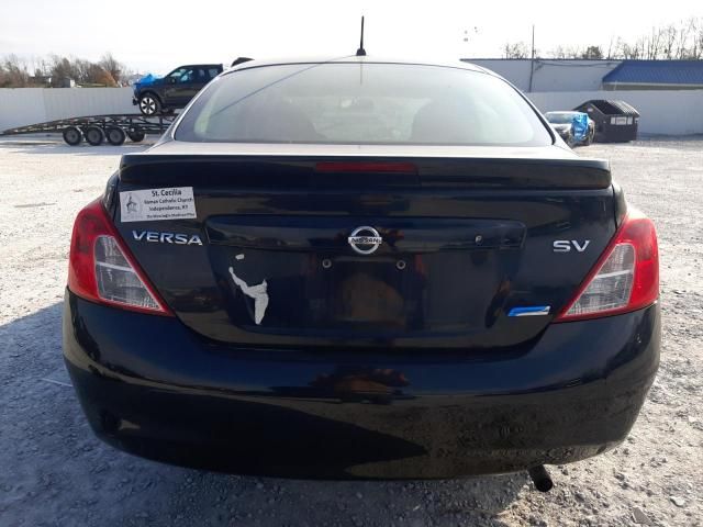 2013 Nissan Versa S