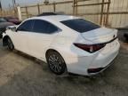 2022 Lexus ES 300H Base