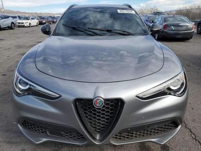 2021 Alfa Romeo Stelvio TI