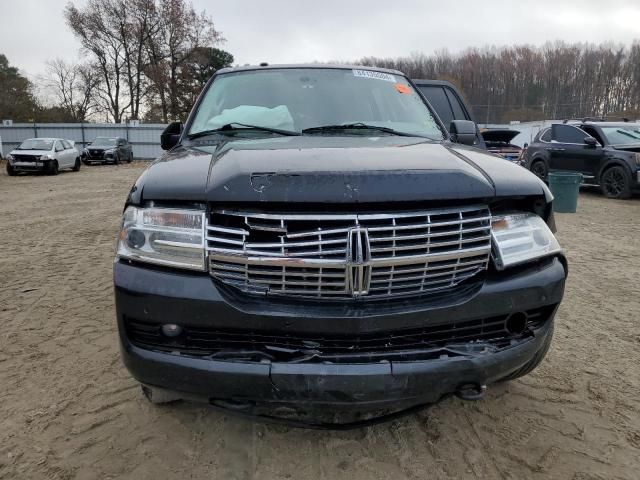 2013 Lincoln Navigator L