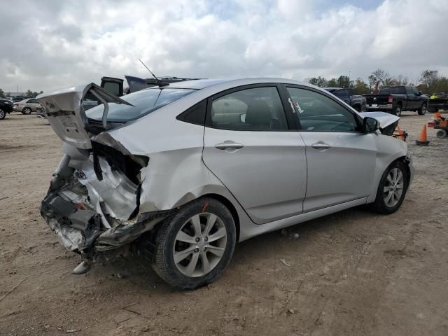 2013 Hyundai Accent GLS