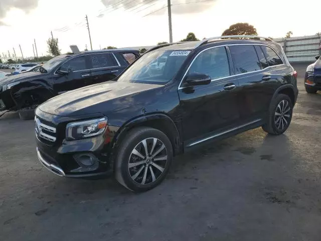 2021 Mercedes-Benz GLB 250