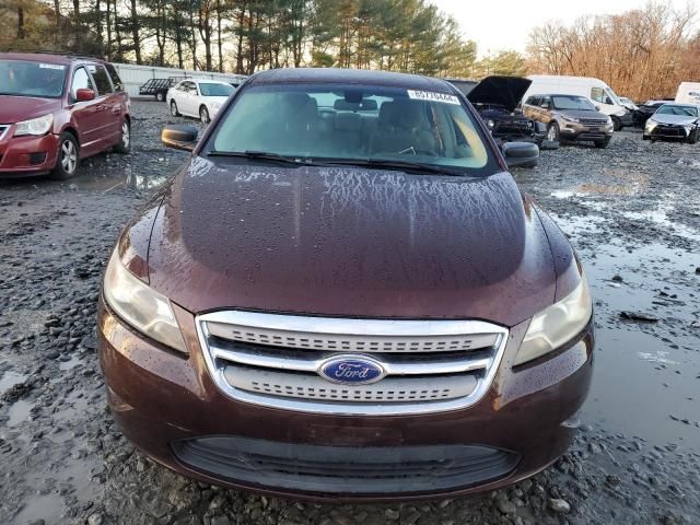 2012 Ford Taurus SE