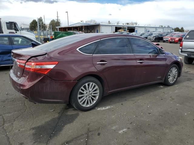 2013 Toyota Avalon Hybrid