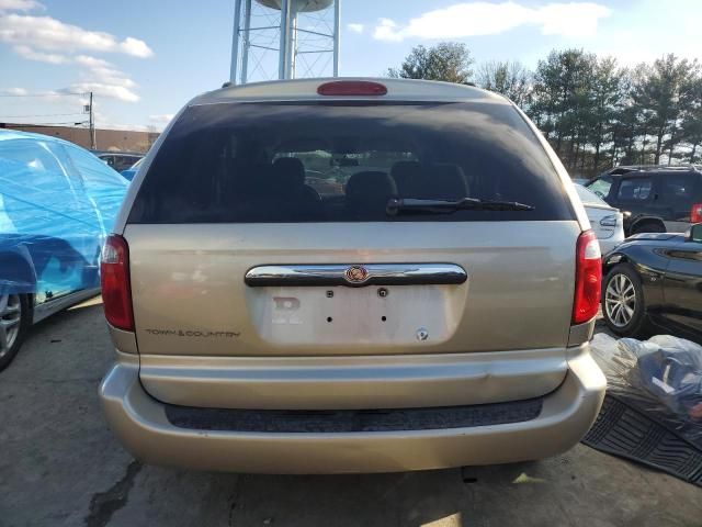 2007 Chrysler Town & Country LX