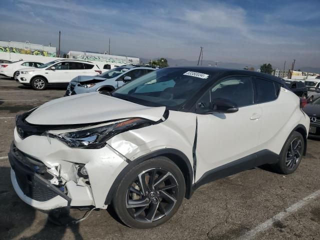 2022 Toyota C-HR XLE