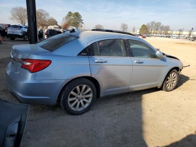 2014 Chrysler 200 Touring