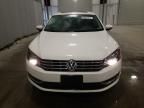 2012 Volkswagen Passat SEL