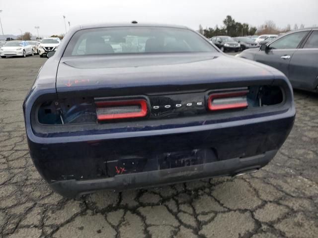 2016 Dodge Challenger SXT