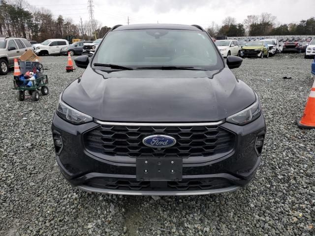 2023 Ford Escape ST Line Elite