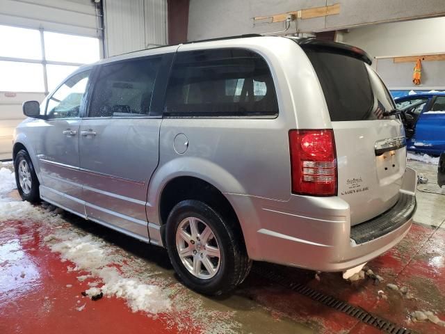 2009 Chrysler Town & Country Touring