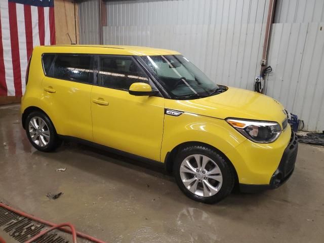 2015 KIA Soul +