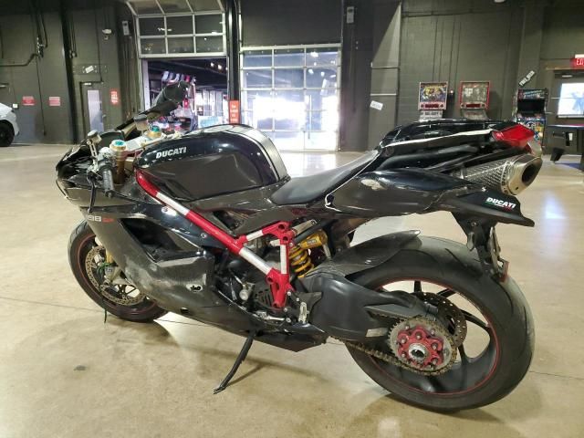 2011 Ducati Superbike 1198