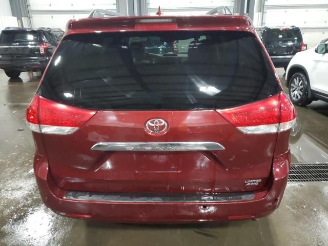 2011 Toyota Sienna XLE