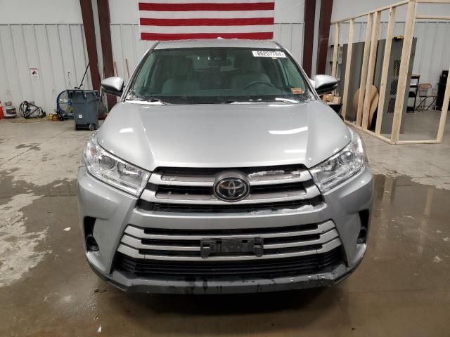 2018 Toyota Highlander LE