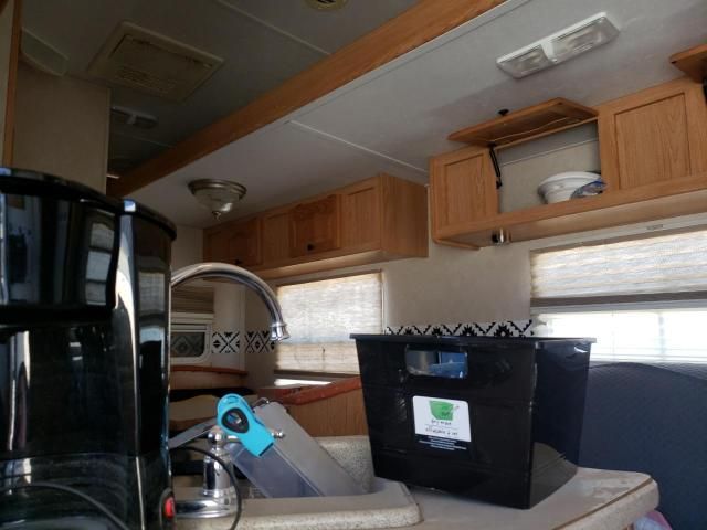 2005 Flagstaff 5th Wheel