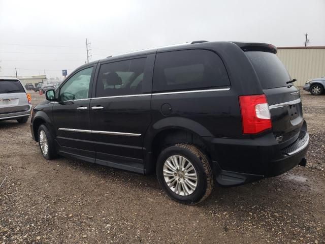 2013 Chrysler Town & Country Limited