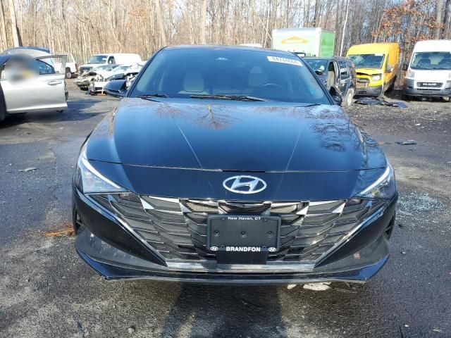 2022 Hyundai Elantra Limited