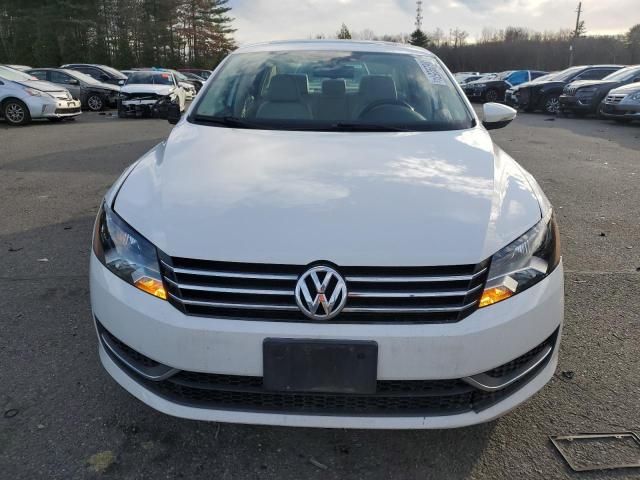 2012 Volkswagen Passat SE