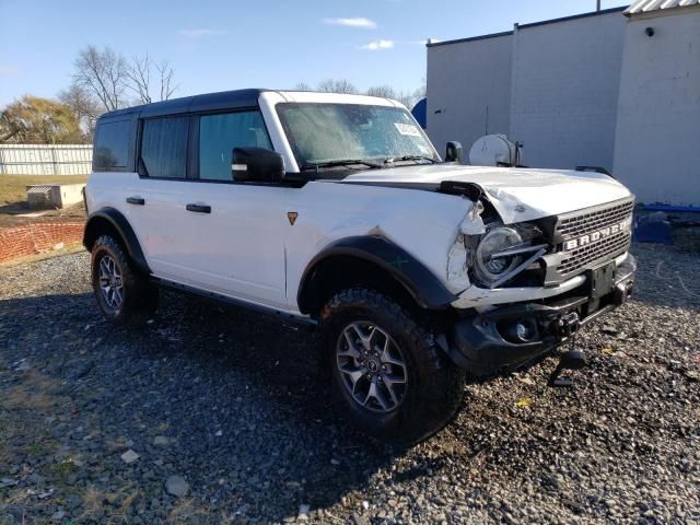 2023 Ford Bronco Base