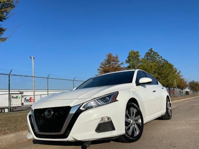 2019 Nissan Altima S