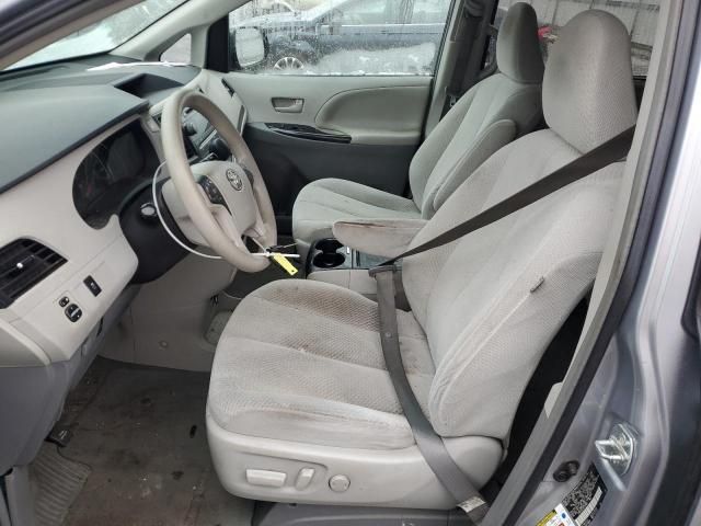 2012 Toyota Sienna LE