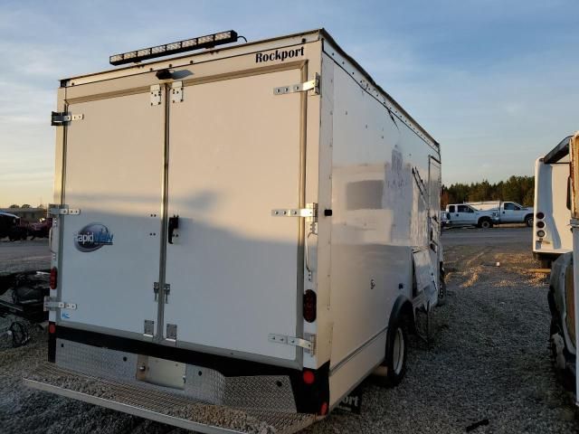 2024 Ford Econoline E450 Super Duty Cutaway Van