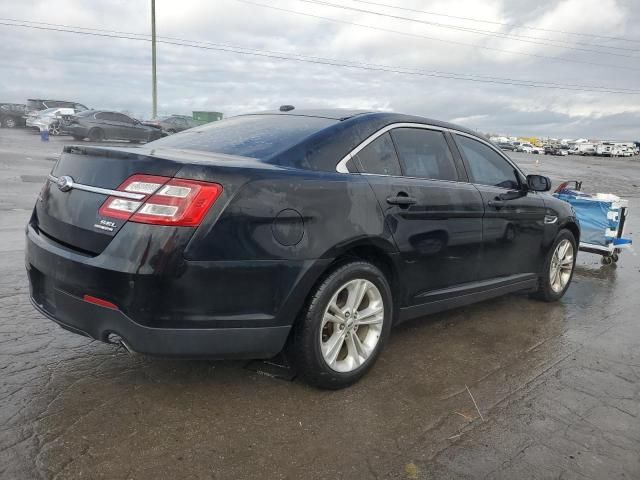 2017 Ford Taurus SEL