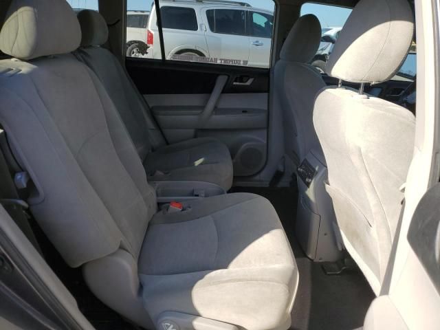 2013 Toyota Highlander Base