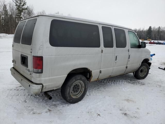 2013 Ford Econoline E350 Super Duty Wagon