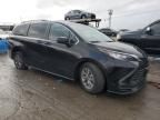 2022 Toyota Sienna LE