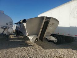 Salvage trucks for sale at San Antonio, TX auction: 2016 Trvs Trailer