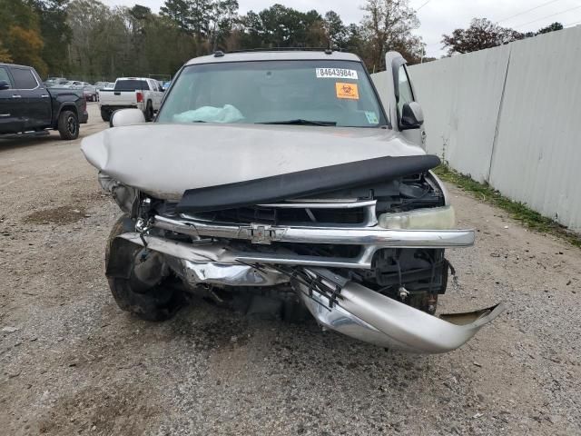 2004 Chevrolet Suburban C1500