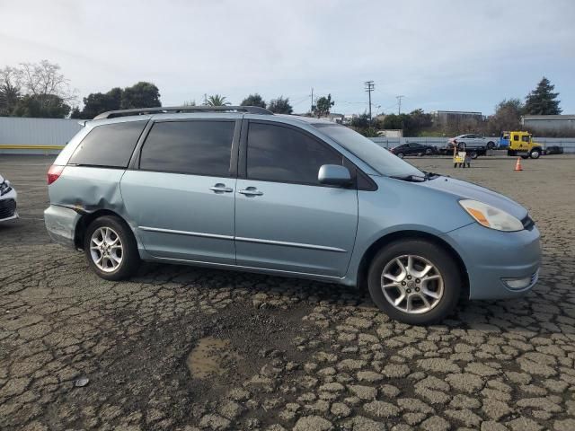 2005 Toyota Sienna XLE