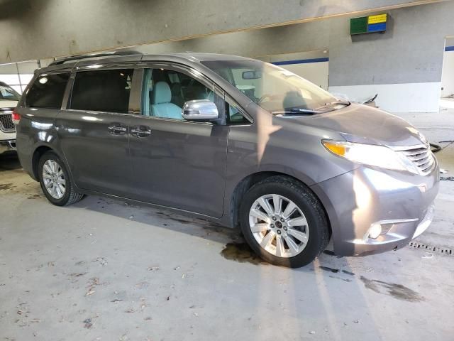 2011 Toyota Sienna XLE