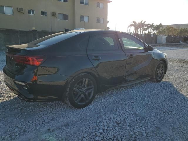 2021 KIA Forte GT Line